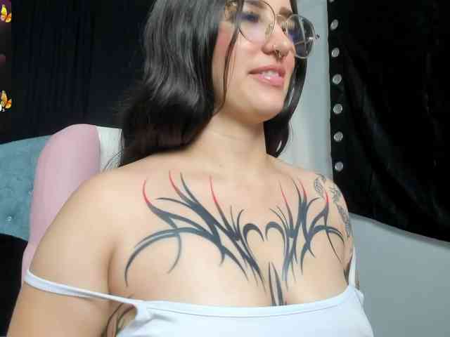 karolina-evans karolina-evans