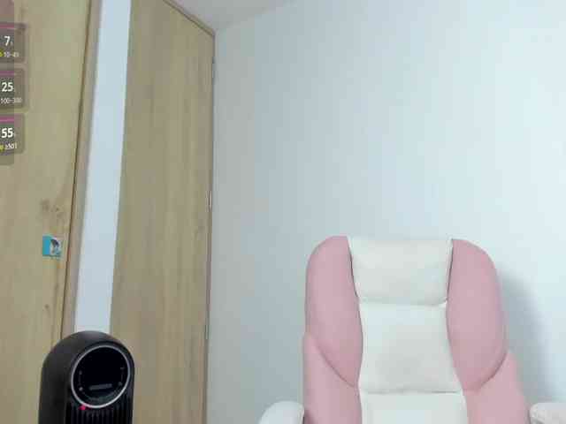 karolina-evans karolina-evans