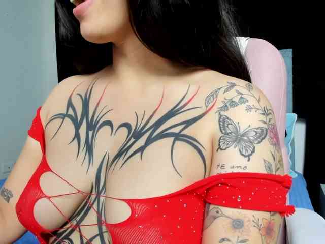 karolina-evans webcam