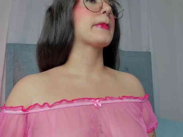 karolina-evans webcam