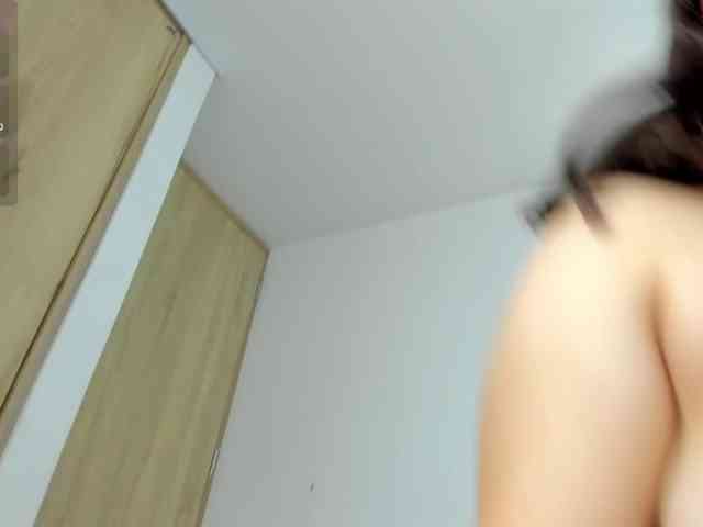 karolina-evans webcam