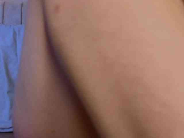 Emma-Blonde Emma-Blonde