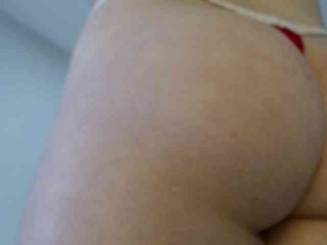 Emma-Blonde webcam