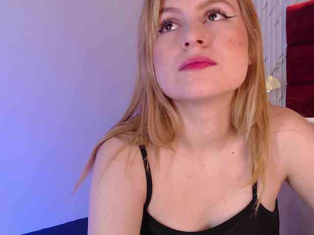 Emma-Blonde
