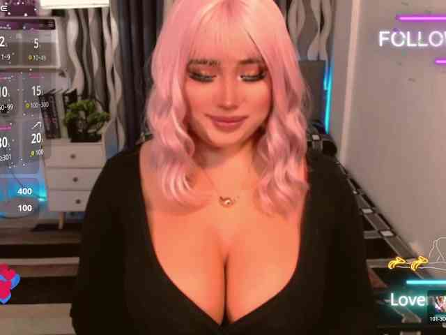 TsGiganticSelfsu... Live Webcam on BongaCams