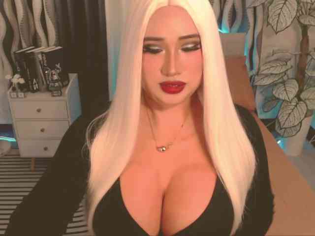 TsGiganticSelfsuckers