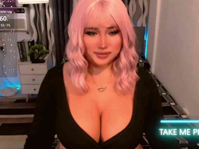 TsGiganticSelfsu... Live Webcam on BongaCams