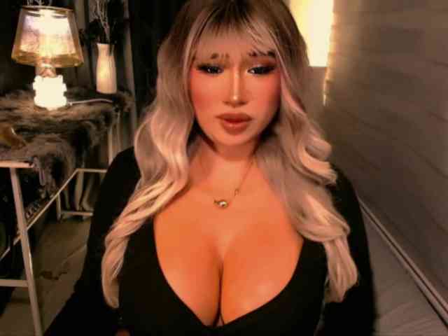 TsGiganticSelfsuckers