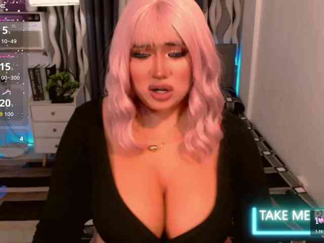 TsGiganticSelfsu... Live Webcam on BongaCams