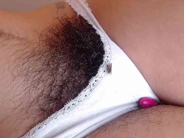 GOODGIRLYUMMM webcam
