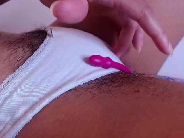 GOODGIRLYUMMM webcam
