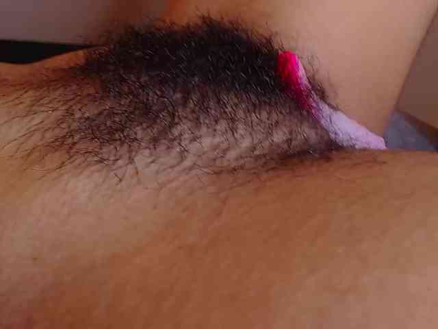 GOODGIRLYUMMM webcam