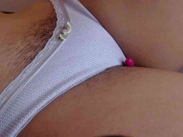 GOODGIRLYUMMM webcam