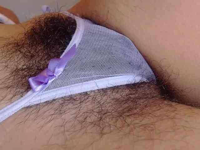 GOODGIRLYUMMM webcam