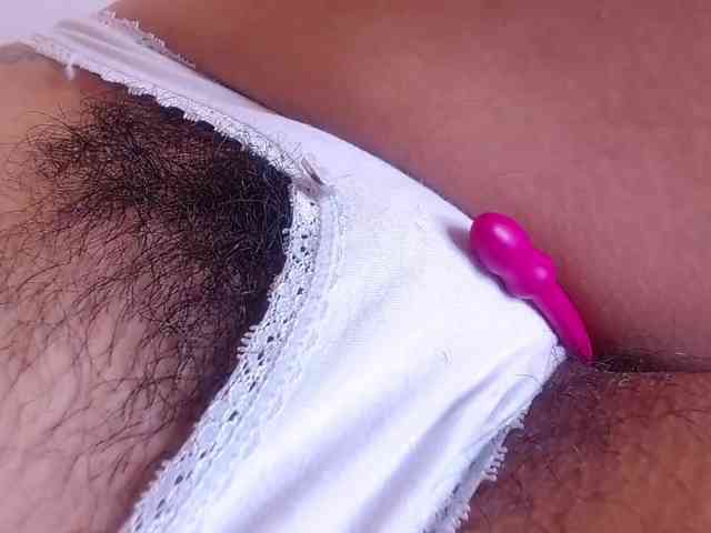 GOODGIRLYUMMM webcam