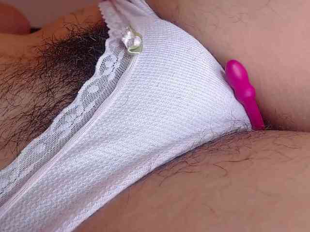 GOODGIRLYUMMM webcam