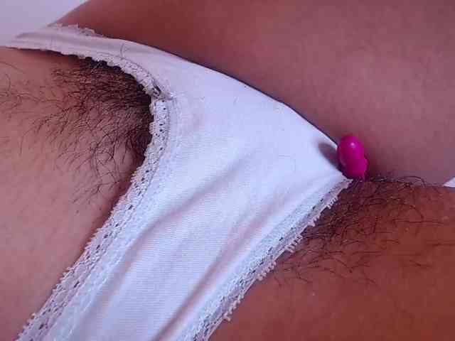 GOODGIRLYUMMM webcam