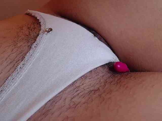 GOODGIRLYUMMM webcam