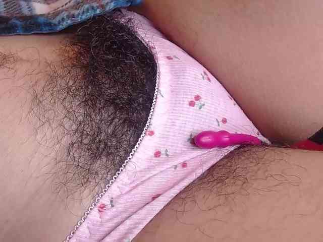 GOODGIRLYUMMM webcam