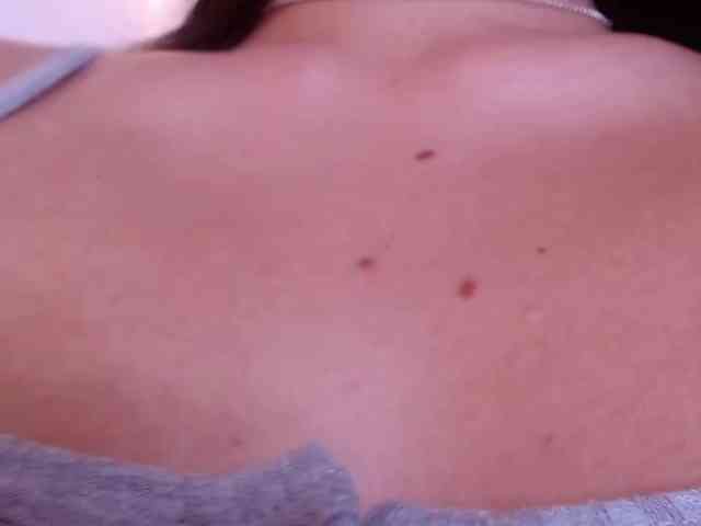 GOODGIRLYUMMM webcam