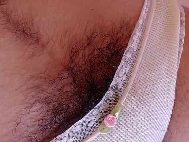 GOODGIRLYUMMM webcam