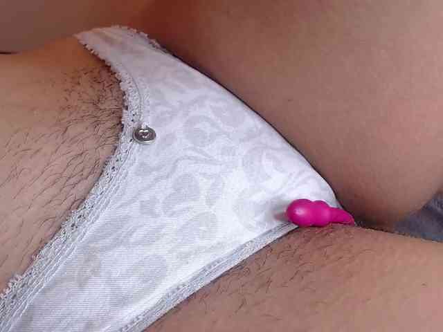 GOODGIRLYUMMM webcam