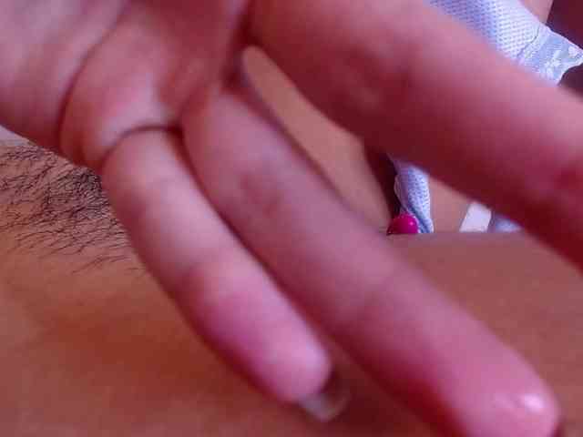 GOODGIRLYUMMM webcam