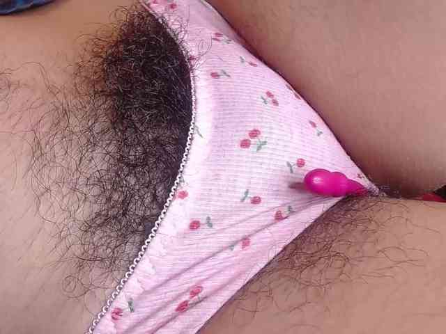 GOODGIRLYUMMM webcam