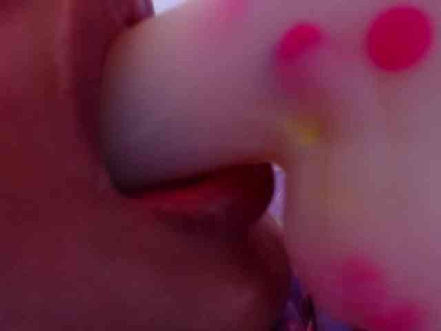 GOODGIRLYUMMM webcam