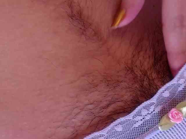 GOODGIRLYUMMM webcam