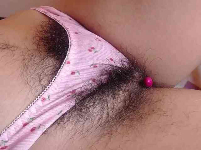 GOODGIRLYUMMM webcam