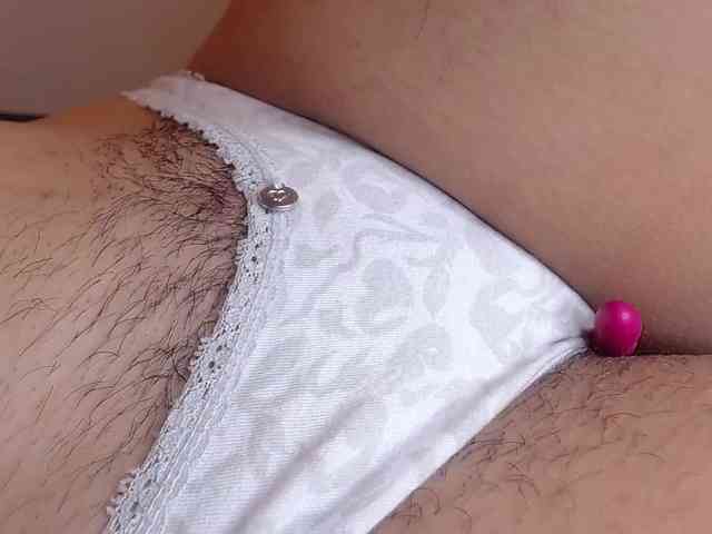 GOODGIRLYUMMM webcam