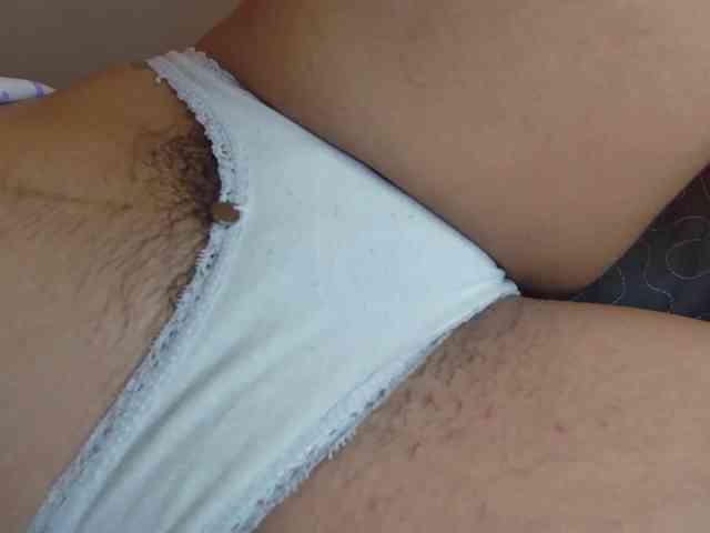 GOODGIRLYUMMM webcam