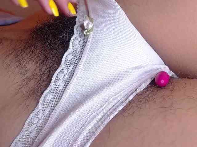 GOODGIRLYUMMM webcam