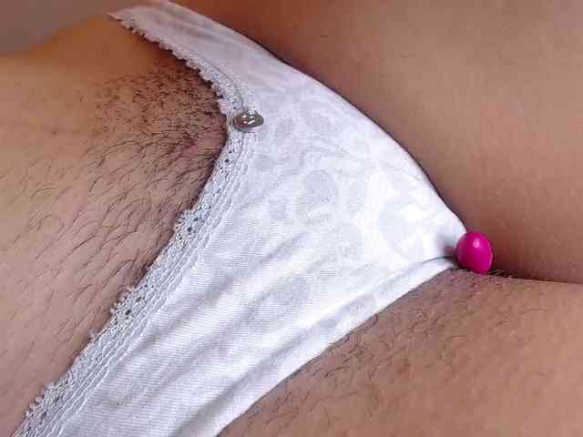 GOODGIRLYUMMM webcam