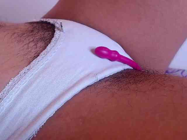 GOODGIRLYUMMM webcam