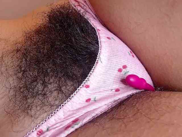 GOODGIRLYUMMM webcam