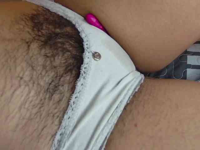 GOODGIRLYUMMM webcam