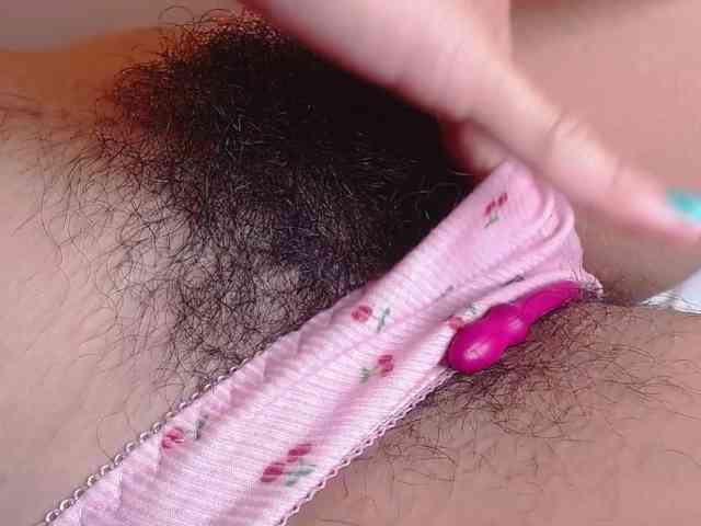 GOODGIRLYUMMM webcam