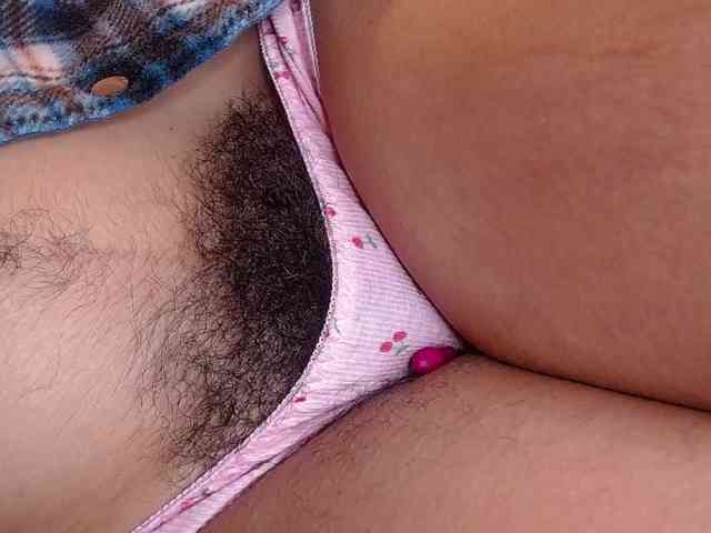 GOODGIRLYUMMM webcam