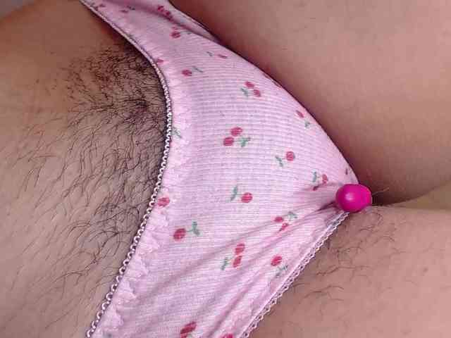 GOODGIRLYUMMM webcam