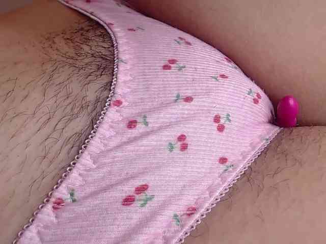 GOODGIRLYUMMM webcam