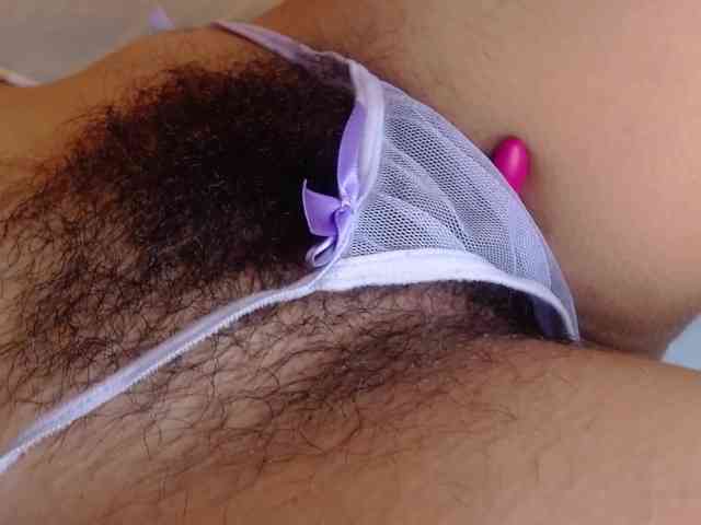 GOODGIRLYUMMM webcam