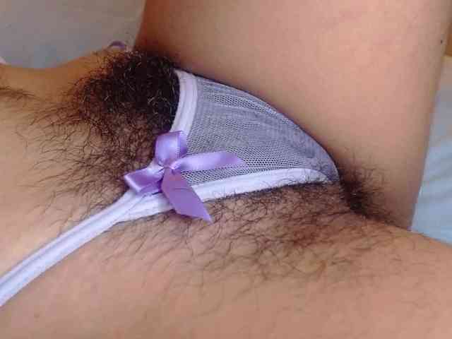 GOODGIRLYUMMM webcam