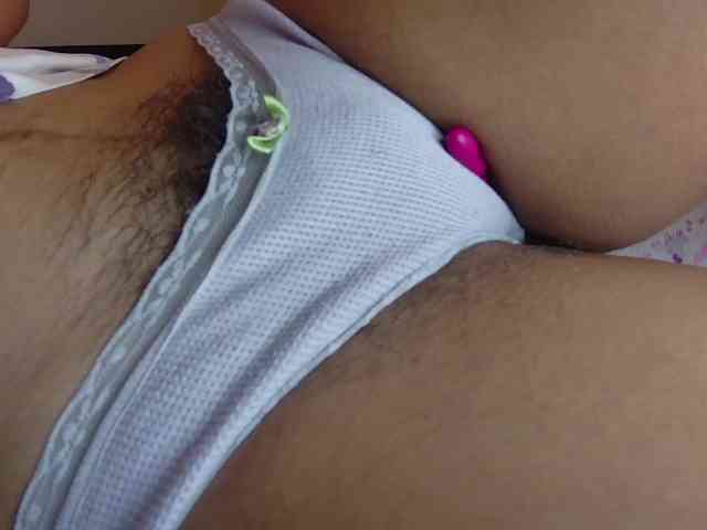 GOODGIRLYUMMM webcam