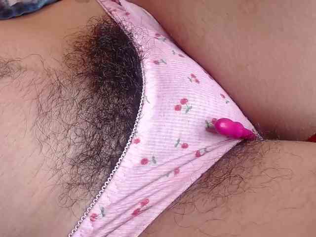 GOODGIRLYUMMM webcam