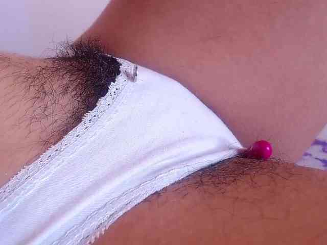GOODGIRLYUMMM webcam