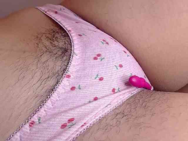 GOODGIRLYUMMM webcam