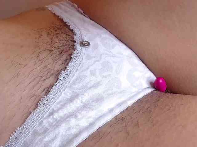 GOODGIRLYUMMM webcam