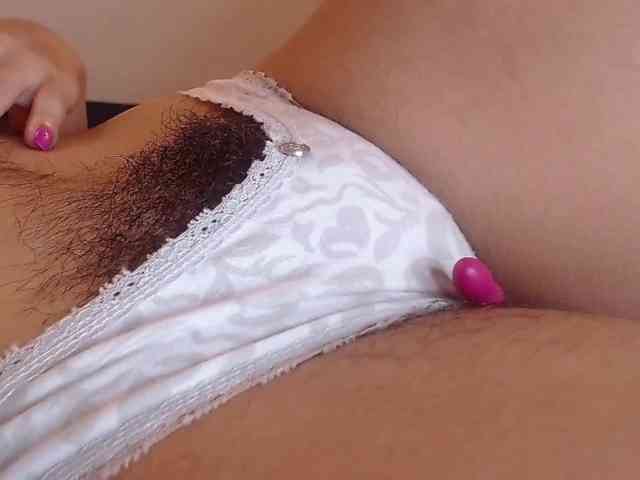 GOODGIRLYUMMM webcam